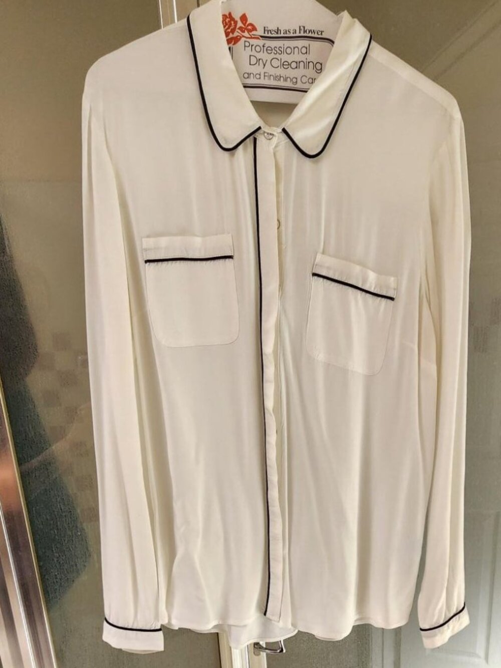DR2 Daniel Rainn Button Front Blouse White Contrast Trim Size L
